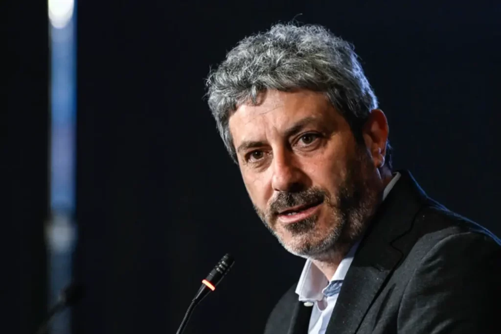Roberto Fico parla della salute mentale