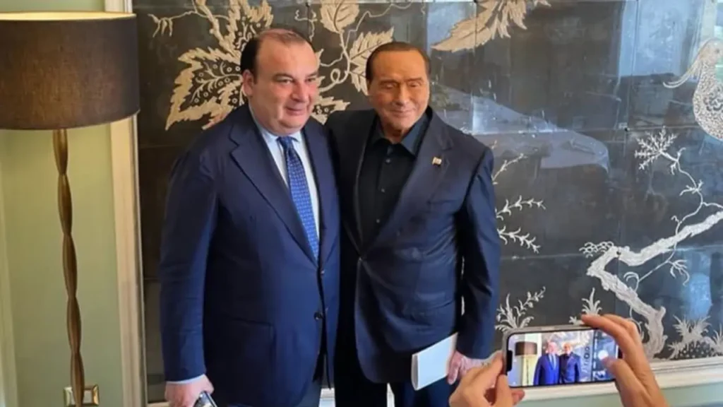 Fulvio Martusciello e Silvio Berlusconi