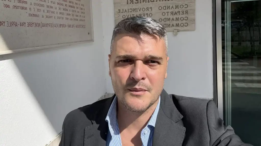 Santonastaso aggressione commerciante