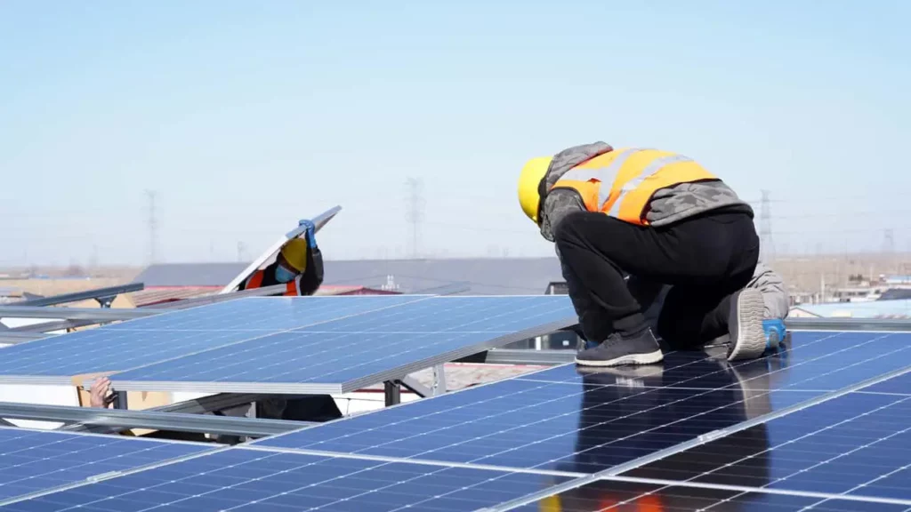 installazione di pannelli fotovoltaici