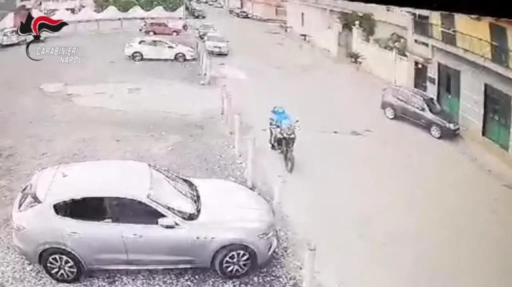 banda furti auto lusso Napoli
