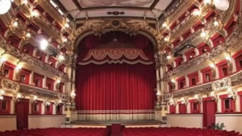 Il teatro Piccolo Bellini