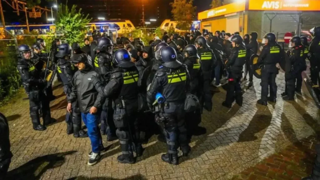 tifosi Napoli Eindhoven