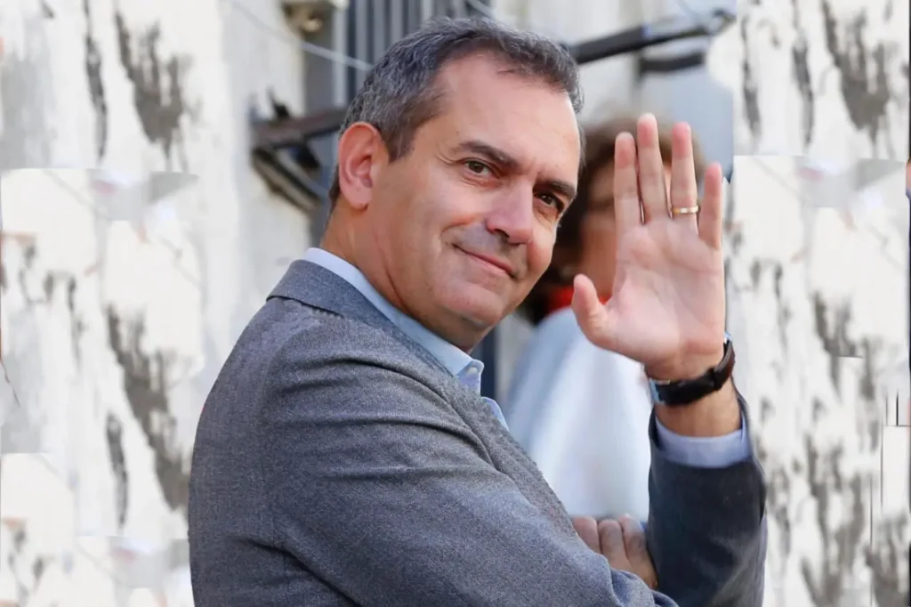 De Magistris candidatura sindaco