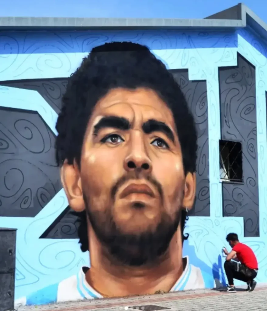 Il murales di Maradona a Maddaloni