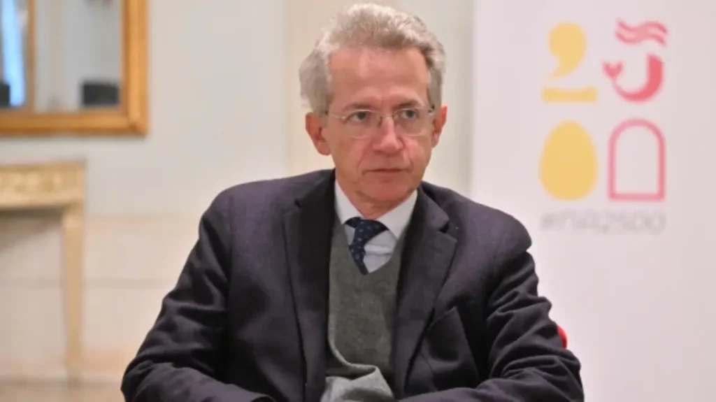Gaetano Manfredi parla di urbanizzazione