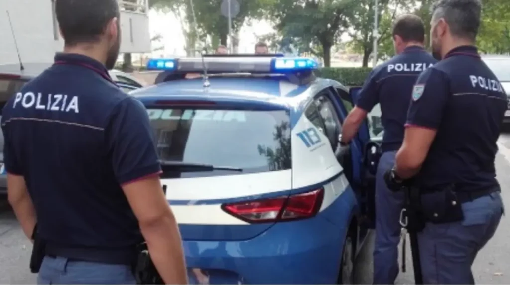 Pozzuoli sparatoria difesa donna