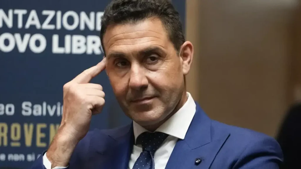 Vannacci Fico