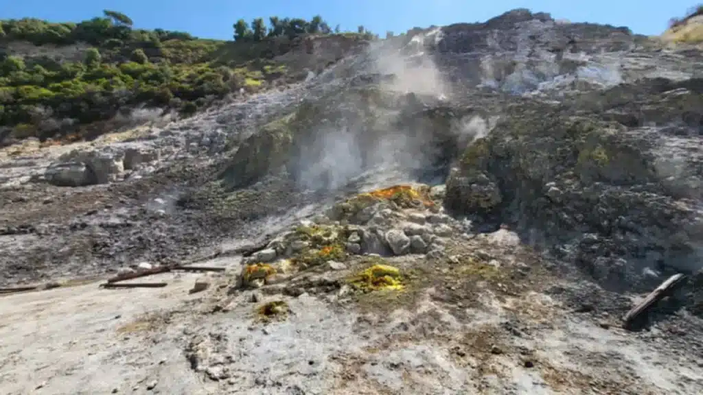 bradisismo Campi Flegrei