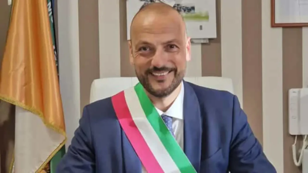 il sindaco Alessandro Chiola