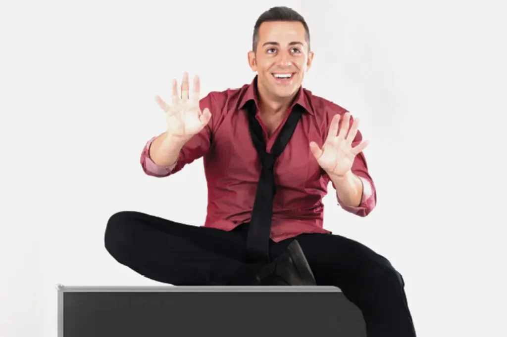 Francesco Cicchella Teatro Cilea