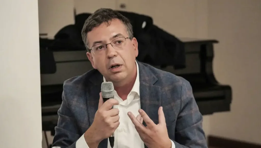 Massimiliano Manfredi