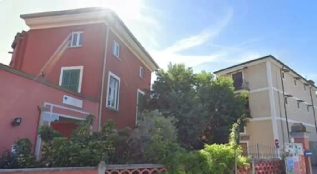 furto scuola Rodari Pomigliano