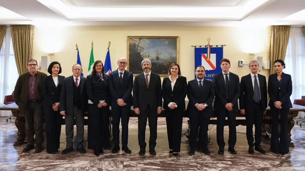 Giunta Fico priorità Regione Campania