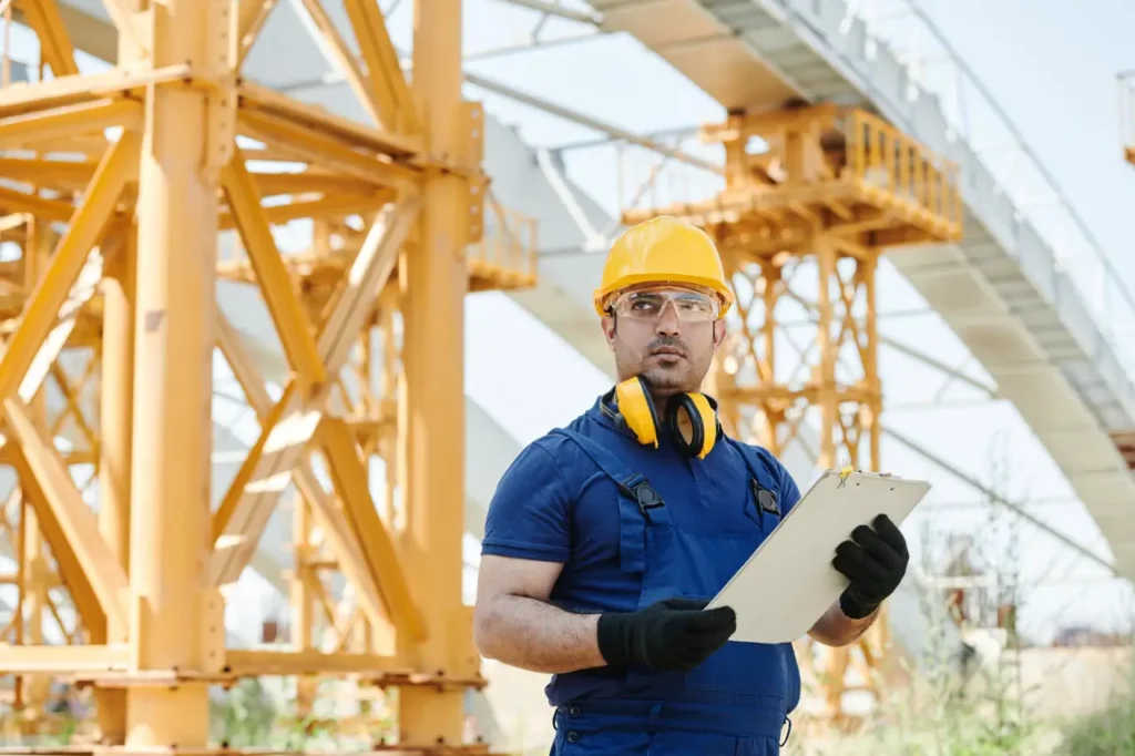 Operaio al lavoro