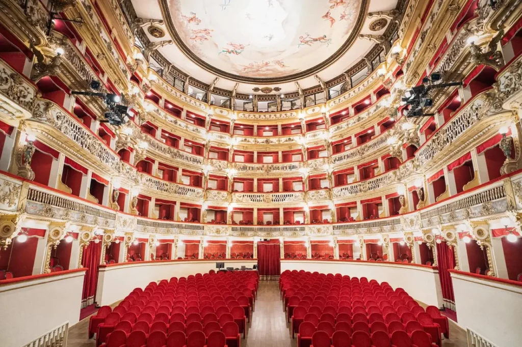 teatro bellini
