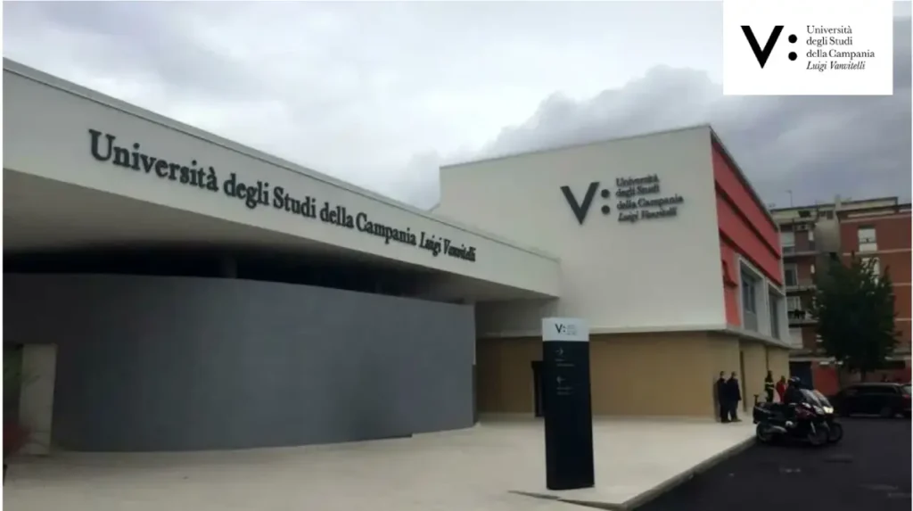 Ingresso dell'Università degli Studi della Campania "Luigi Vanvitelli"