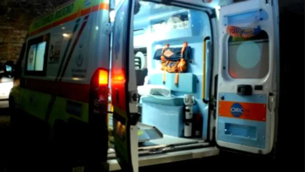Ambulanza di notte