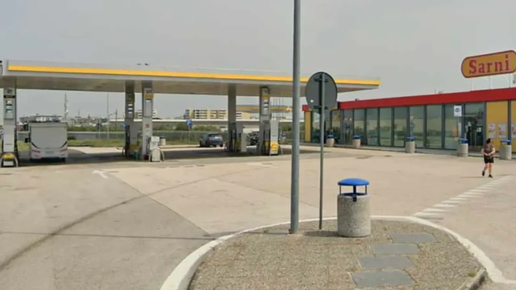 Stazione di servizio Murgia Ovest