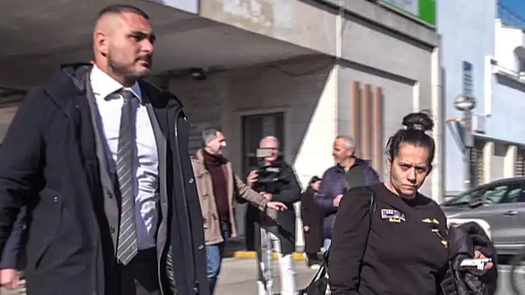 l’avvocato Francesco Petruzzi e Patrizia, la mamma del bimbo