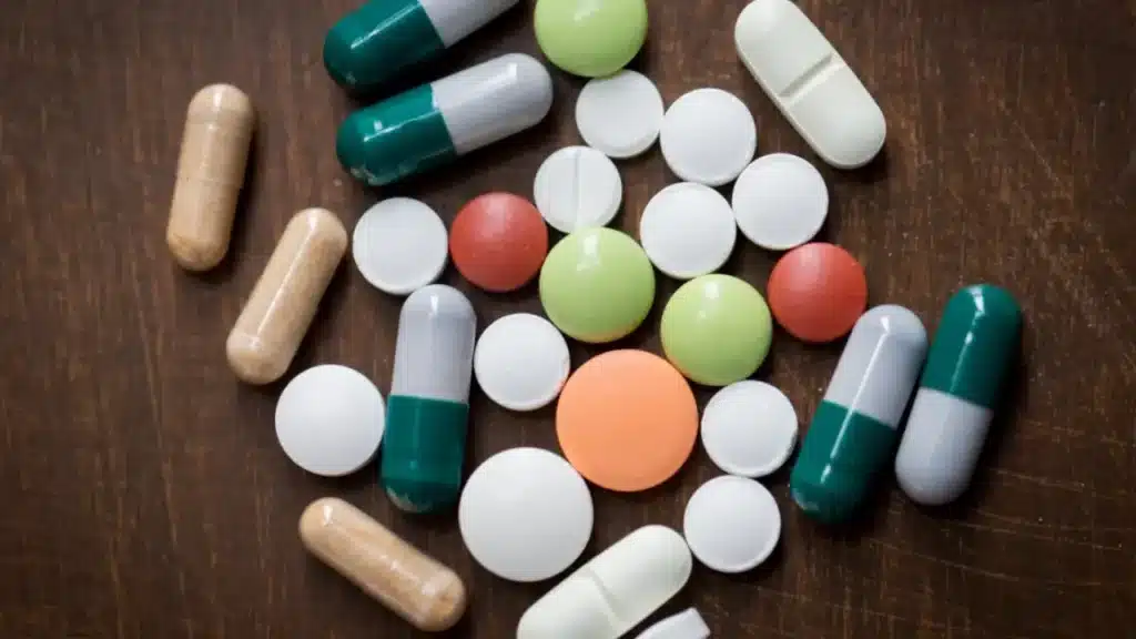 Farmaci e medicinali illegali