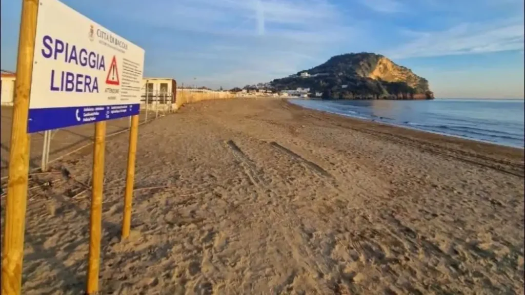 Spiaggia di Bacoli