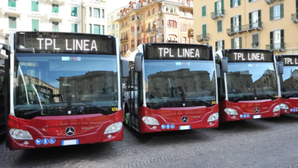 Autobus TPL