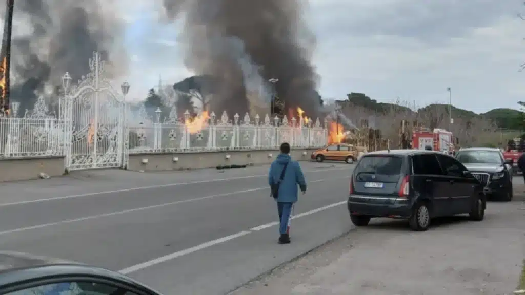 Incendio Trecase Foto: Francesco Emilio Borrelli