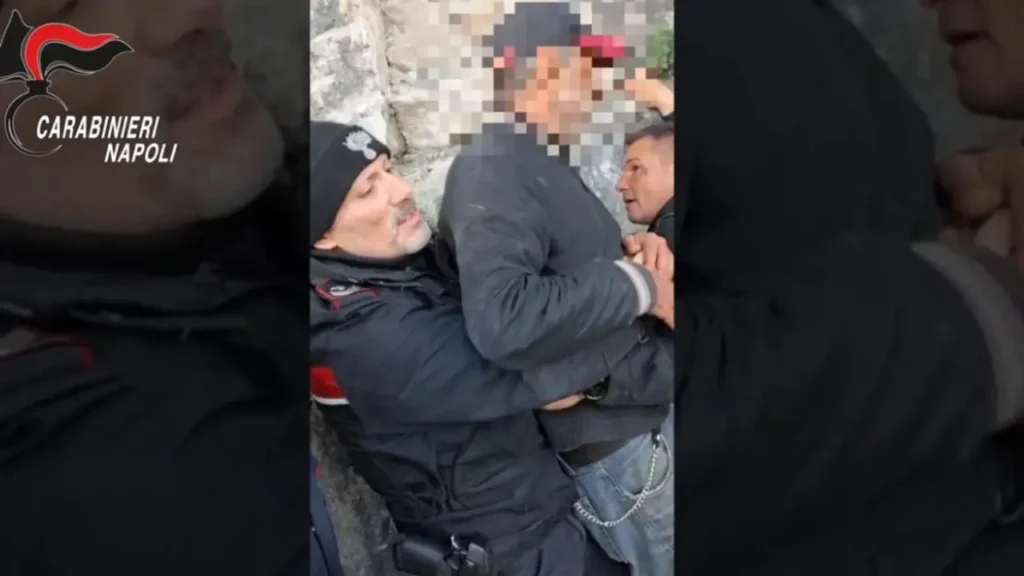 Salvataggio estremo a Pozzano da parte dei carabinieri.