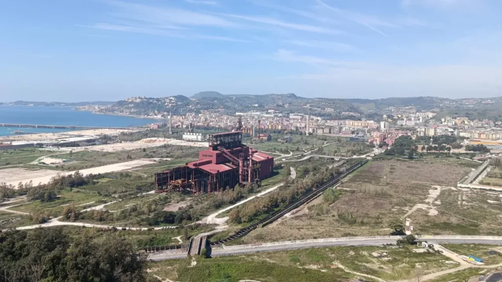Panoramica di Bagnoli. Ex area industriale.