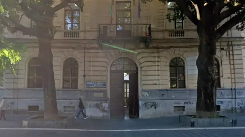 La scuola Mena Morlando di Giugliano