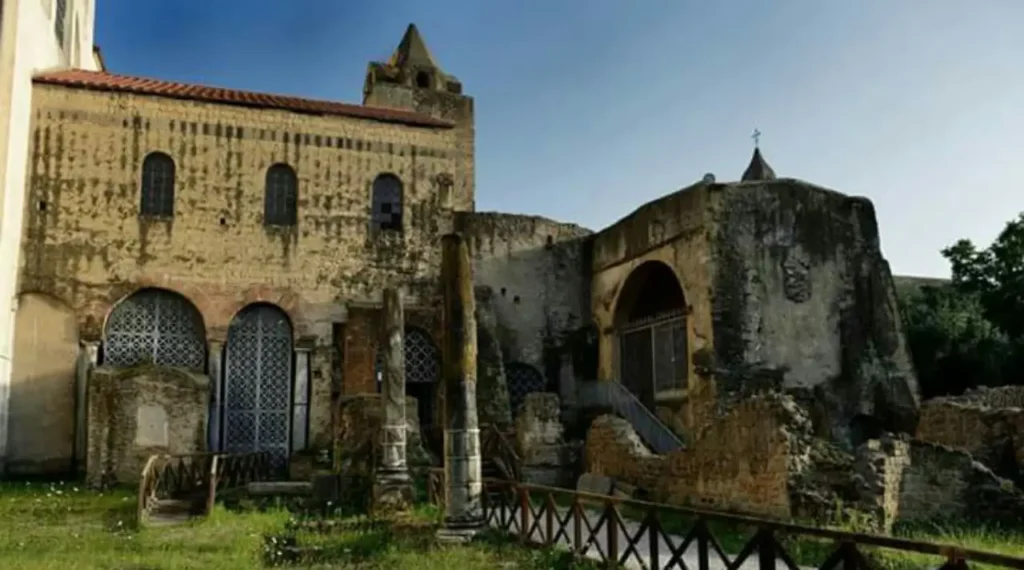 Basiliche Paleocristiane Cimitile
