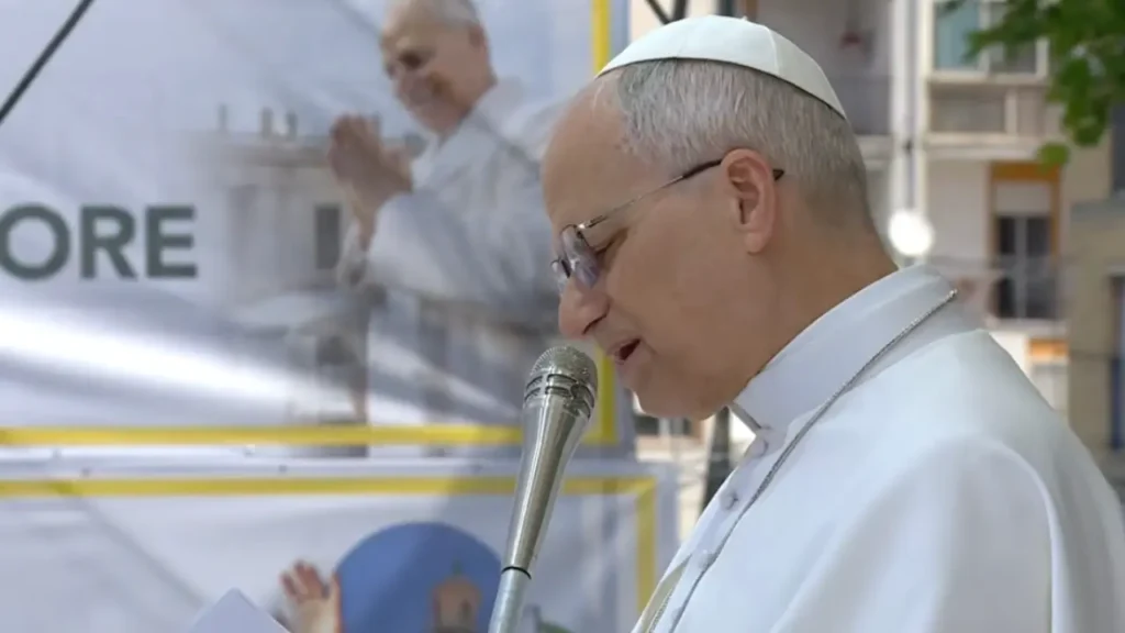 Papa Leone XIV in Piazza Calipari ad Acerra