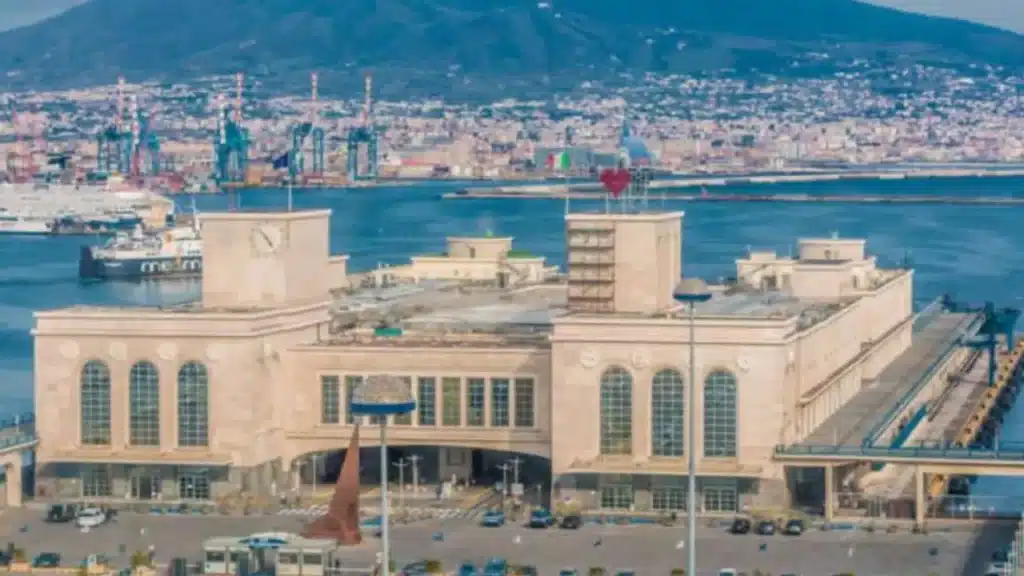 La Stazione Marittima di Napoli