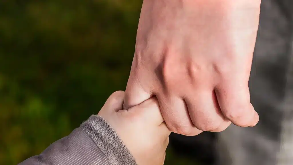 mani - immagine di repertorio