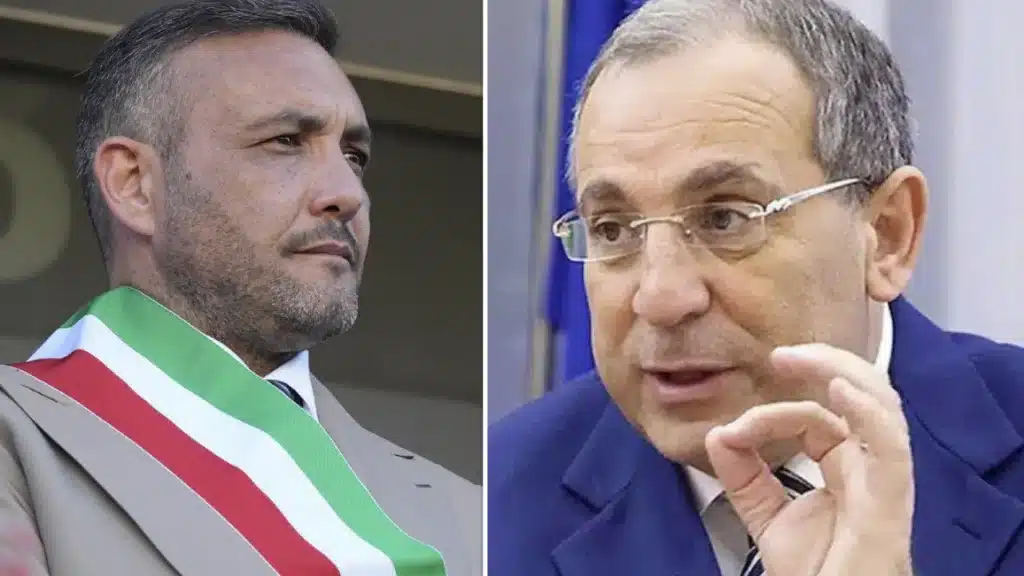 Il sindaco Salvatore Carillo e Michele di Bari