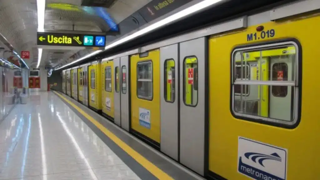 Napoli metro Linea 1