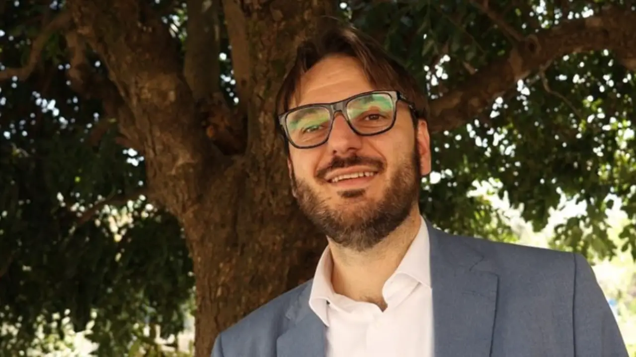 Pimonte, Palummo replica dopo la bagarre in Consiglio: «Non sono stato espulso dall’aula, serve rispetto per l’opposizione»