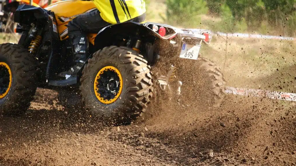 motocross- immagine di repertorio