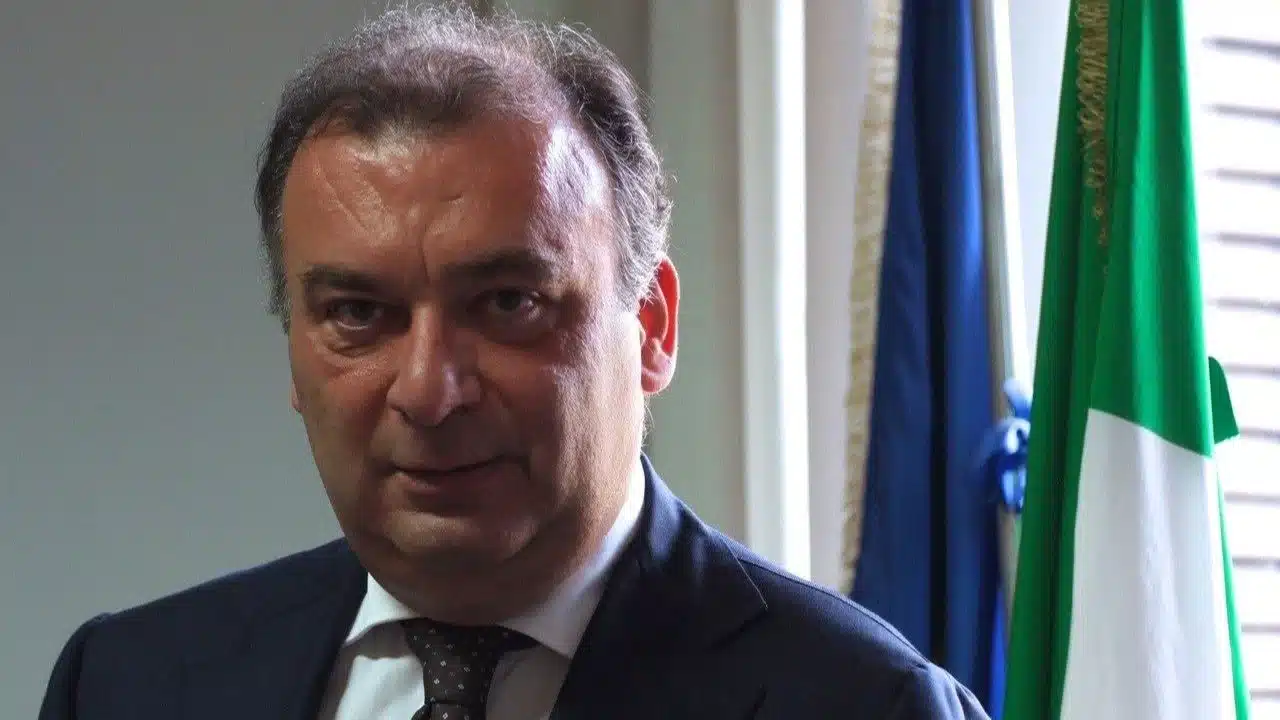 Benevento, è scontro sul campo largo: FI attacca Fico e Manfredi. “Flop, non ci sono firme per candidatura alternativa”