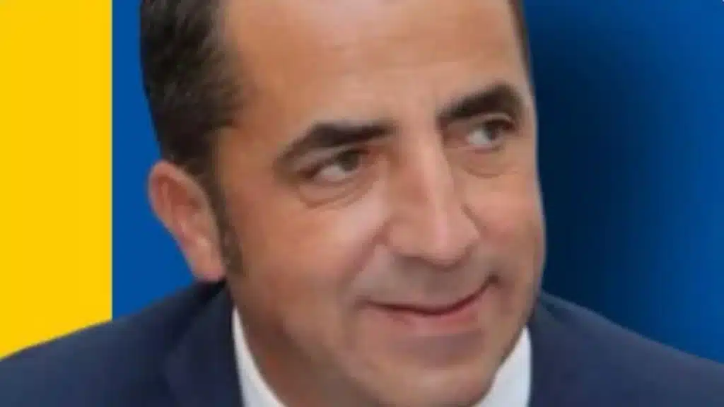 Roberto Cusano, dal profilo Facebook Ufficiale