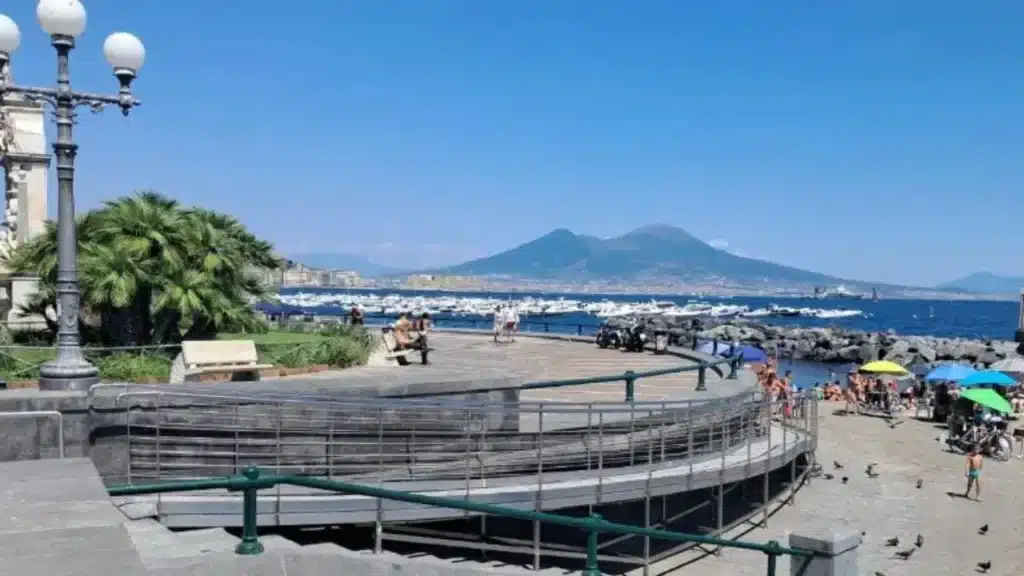Spiaggia largo Sermoneta
