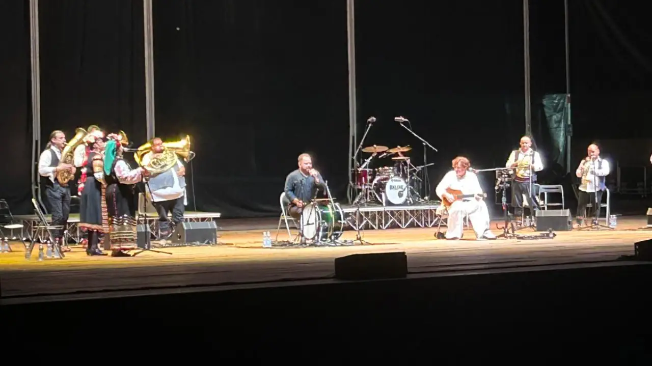 Vesuvio e Balcani, con Eugenio Bennato e Goran Bregovic, per una irripetibile festa di musica all’Arena Flegrea di Napoli